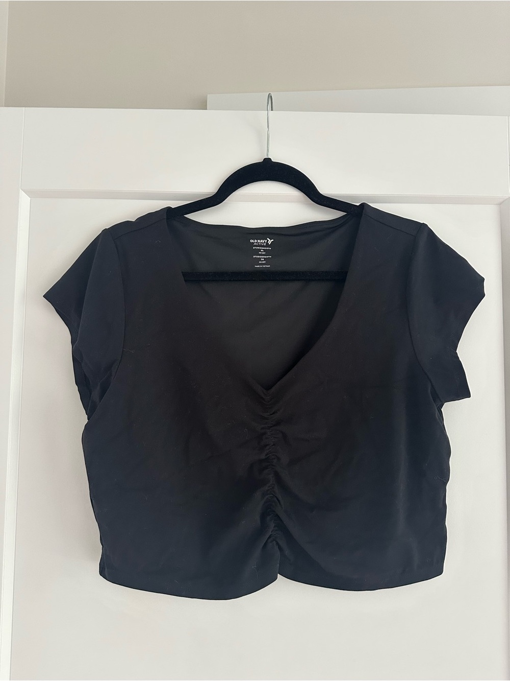 Old Navy Black Ruched V-Neck Crop Top